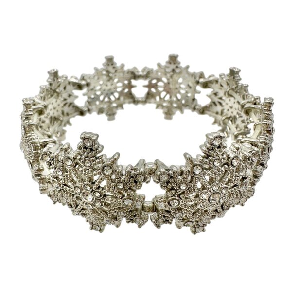Vintage Inspired Silver Tone Snowflake Stretch Bracelet With Rhinestone Accents - Picture 1 of 10
